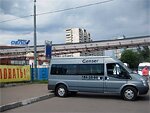 Бесплатный автобус Genser в пункт аренды автомобилей АрендаАвто-пшн на ул.Добролюбова